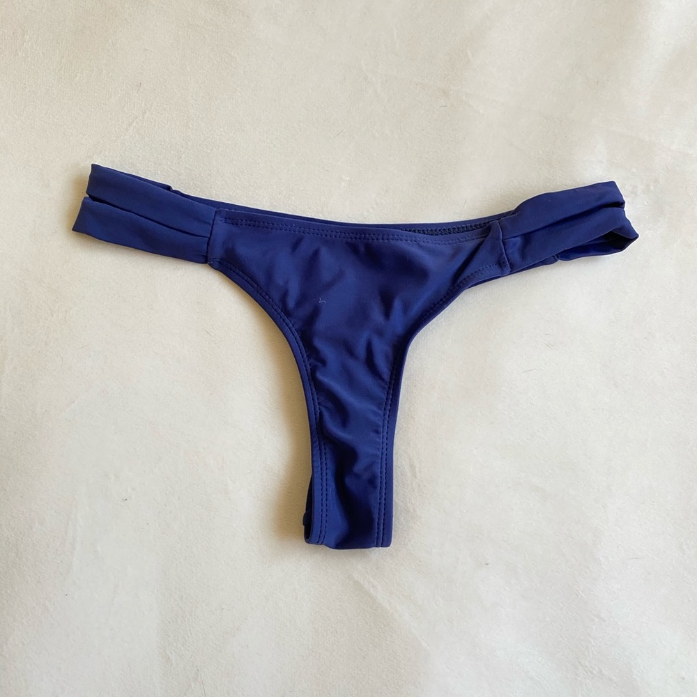Boutine LA Navy Cheeky Double Strap Bottoms
